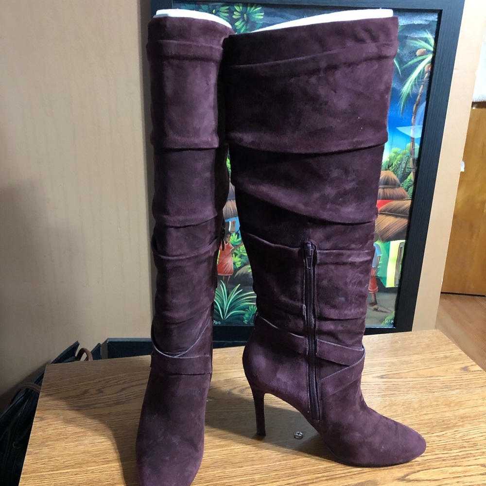Guess Daris Knee High Suede Boot - Picture 2 of 4